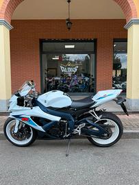 Suzuki GSX R 600 A 4000€ OPERAZIONE 50%