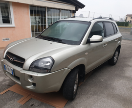 Hyundai Tucson 2.0 bifuel di serie gpl bluedrive