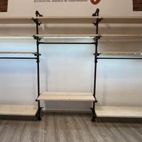 Scaffale per negozio