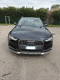 Audi A6 allroad Allroad 3.0 TDI - 4X4 - NAV. - 12 
