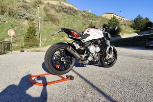 MV Agusta Brutale 800
