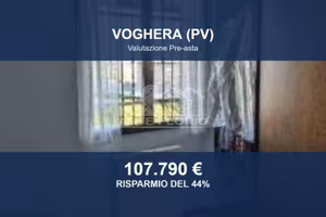 Immobile in asta di 476 m² a Voghera