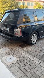 range rover  vogue 3600 motore 8 cilindri