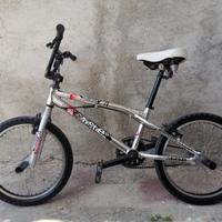 Bici BMX Whistle Mojave