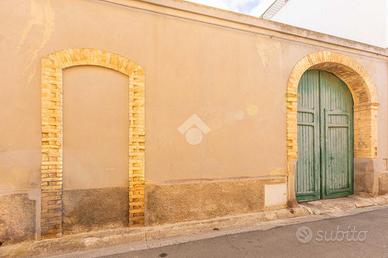CASA INDIPENDENTE A QUARTUCCIU