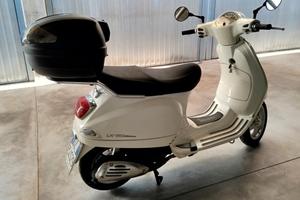 Piaggio Vespa 150 LX - 2013