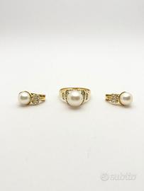 Completo orecchini anello oro 18KT diamanti perle.