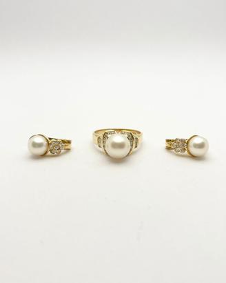 Completo orecchini anello oro 18KT diamanti perle.