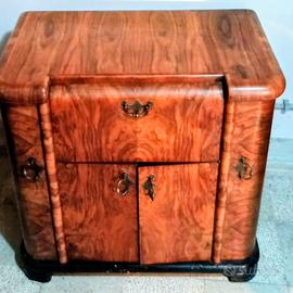 Mobile bar con radio primi 900