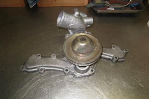 alfa 75 v6 qv /SZ pompa acqua 