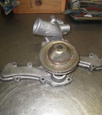 alfa 75 v6 qv /SZ pompa acqua 