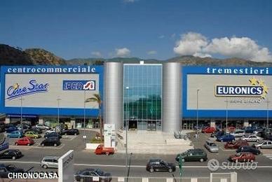Centro commerciale Tremestieri locale commerciale