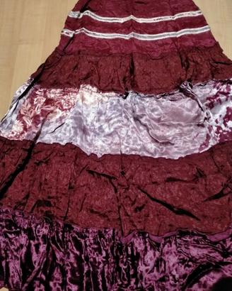 Gonna bordeaux stile spagnolo  mis. 40 - MOTIVI