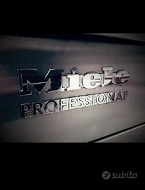 Vendita lavanderia self service