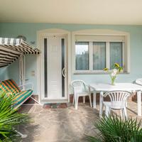 23-30 maggio: 6 p. letto con giardino e posto auto