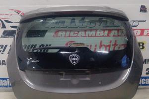 portellone baule posteriore lancia Ypsilon 2022