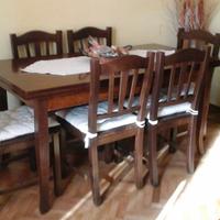 Sala in noce massiccio