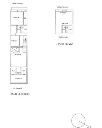 Appartamento a 270 metri da piazza S.Giovanni