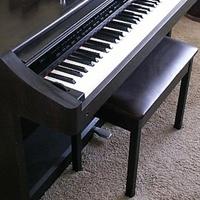 Roland Kr 3500 digital piano