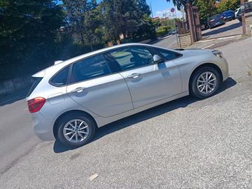 Bmw 2er Active Tourer 218d Advantage