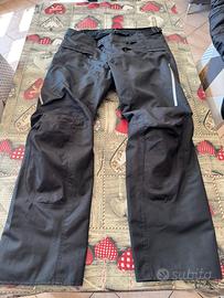 Pantaloni moto Revit