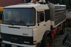 Autospurgo iveco