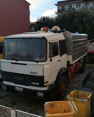 Autospurgo iveco