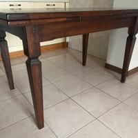 Tavolo allungabile noce