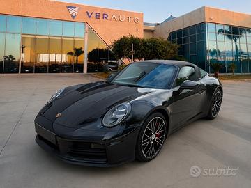 Porsche 992 911 Targa 4S - possibilità noleggio no