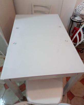 Tavolo da cucina in vetro allungabile con 4 sedie