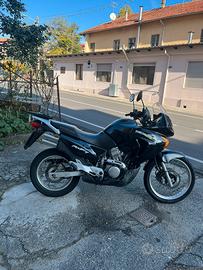 Honda Transalp 2004