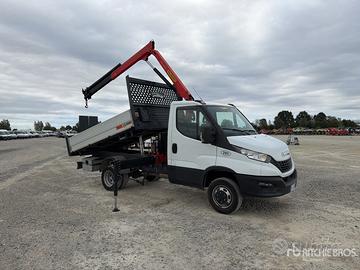 Iveco daily 35C14 ribaltabile con gru palfinger