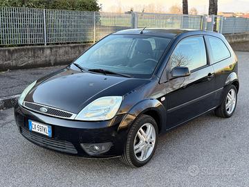 Ford Fiesta 1.6 90cv diesel