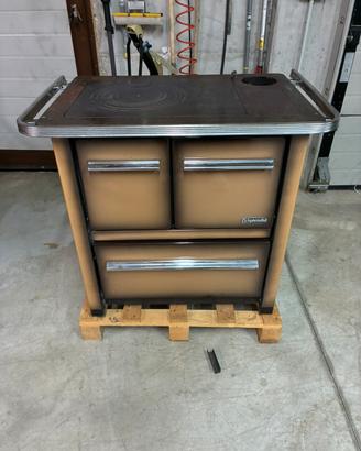 Stufa cucina a legna