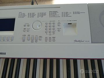 Yamaha DGX 660 Portable Grand