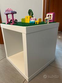Kallax 42x41 bianco con base per Lego