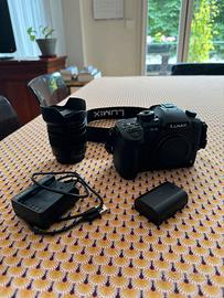 Panasonic Lumix GH5 + obiettivo 12-60mm + accesso