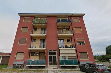 Open-space con posto auto a Capriate San Gervasio