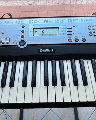 Tastiera Yamaha YPT-200