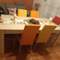 Tavolo moderno 180x90 + 6 Sedie imbottite colorate