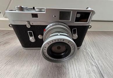 Leica M4 con obiettivo Leitz Elmar 50 mm f2.8