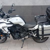 Benelli TRK 502