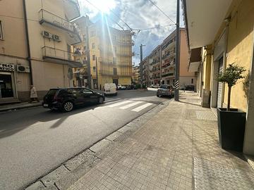 Locale Commerciale in Via Guarini
