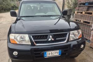 Mitsubishi pajero 2.5