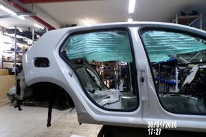 PARAFANGO POSTERIORE DESTRO GOLF 7 - VII 2015