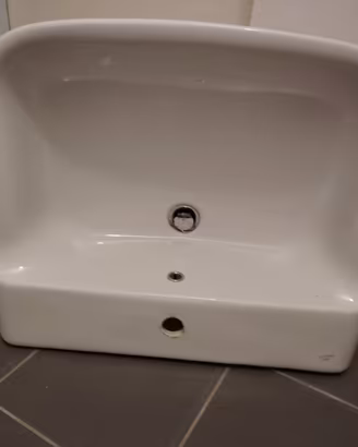 Lavabo a conchiglia