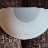 Applique Rinna Ikea in vetro satinato come nuova