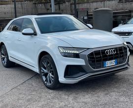 Audi Q8 45 TDI quattro tiptronic S Line Tetto