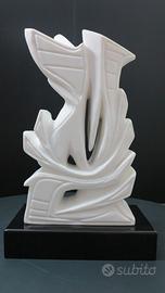 scultura in marmo bianco di Carrara di Sand. E.