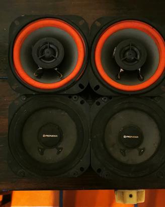 2 coppie di altoparlanti 